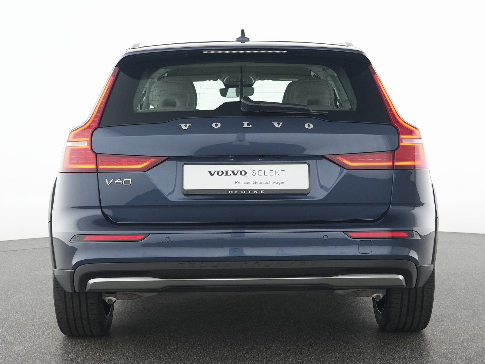 Volvo V60 CC B4 AWD Plus SONDERFINANZIERUNG 1,99%*
