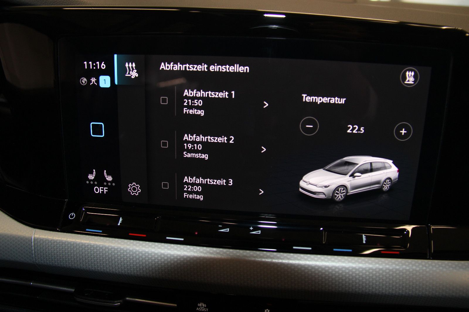 Volkswagen Golf 8 Variant 1.5 eTSI DSG - Samsaru's Car Outlet