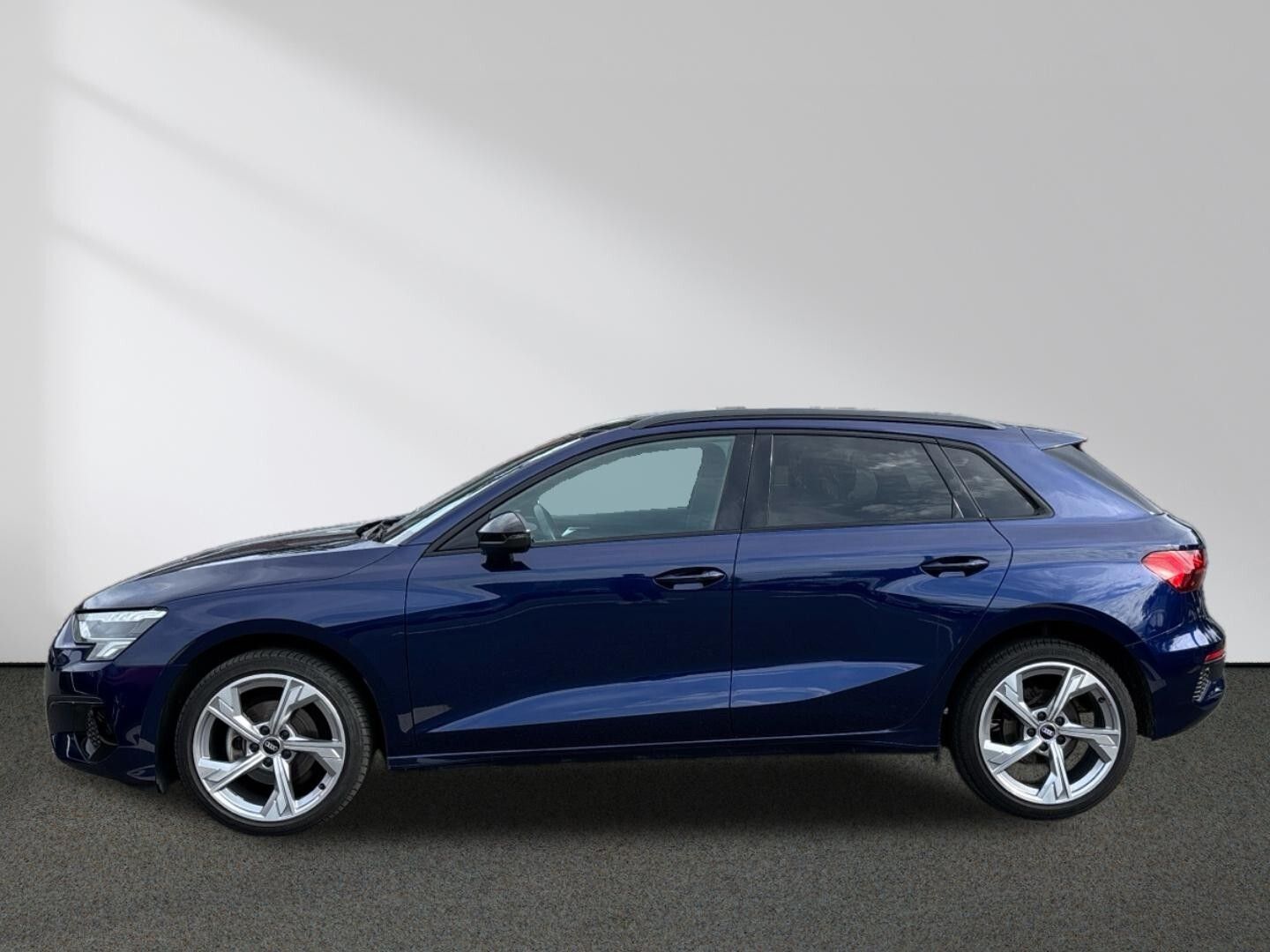 Audi A3 Sportback Advanced 30TDI MMI LED Audi connect