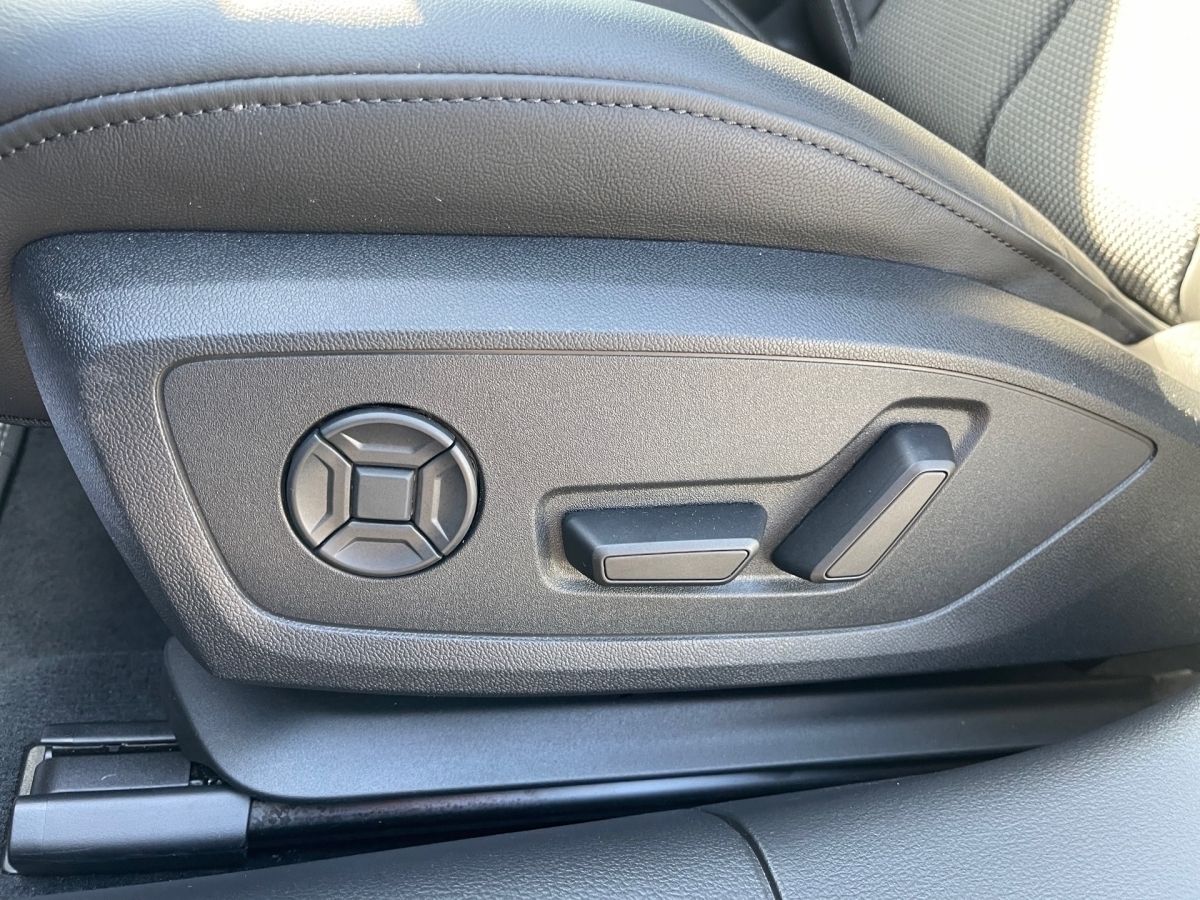 Audi A6 Avant s line - Samsaru's Car Outlet