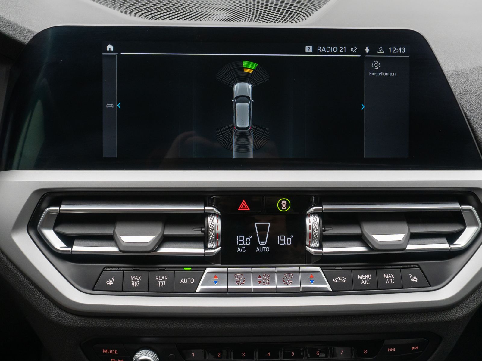BMW 320e - Samsaru's Car Outlet