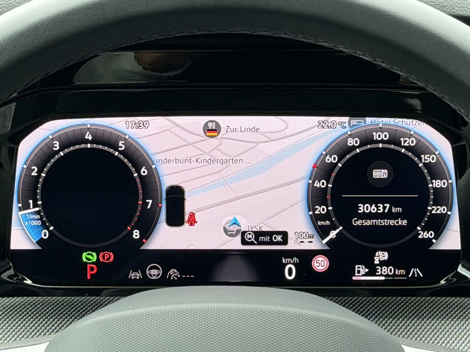 Volkswagen Golf 2.0 TSI 4M R-Line PANO|HUD|Matrix|360°|AHK