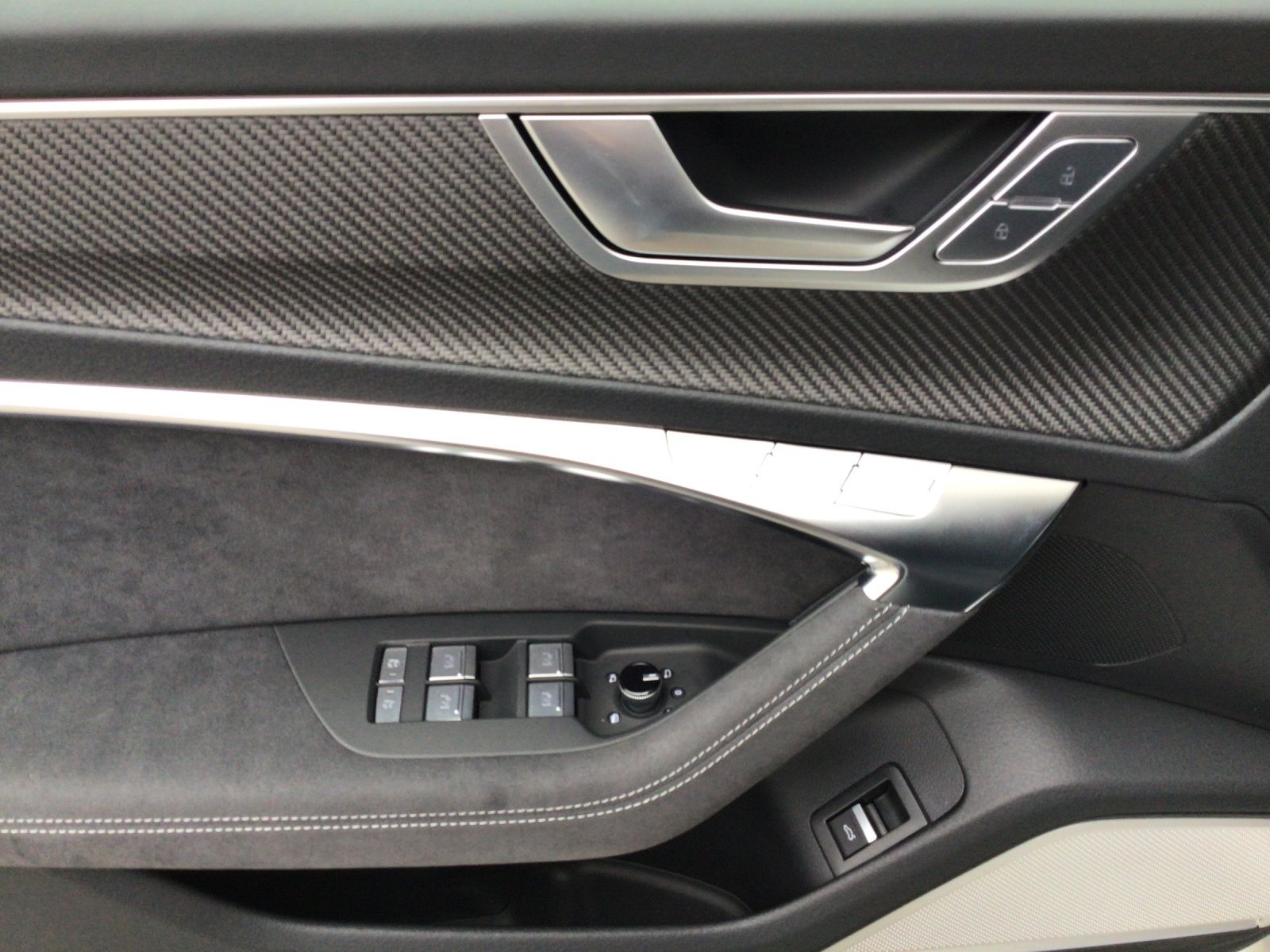 Audi RS6 Avant 4.0TFSI quattro