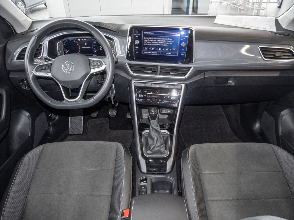 Volkswagen T-Roc 1.0 TSI Style - Samsaru's Car Outlet
