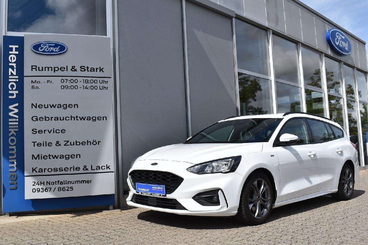 Ford Focus ST-Line - Samsaru's Car Outlet