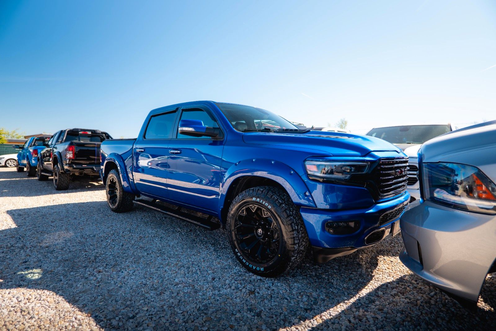 Dodge RAM 5.7 V8 HEMI 4x4 OFFROAD Night Limited 19%