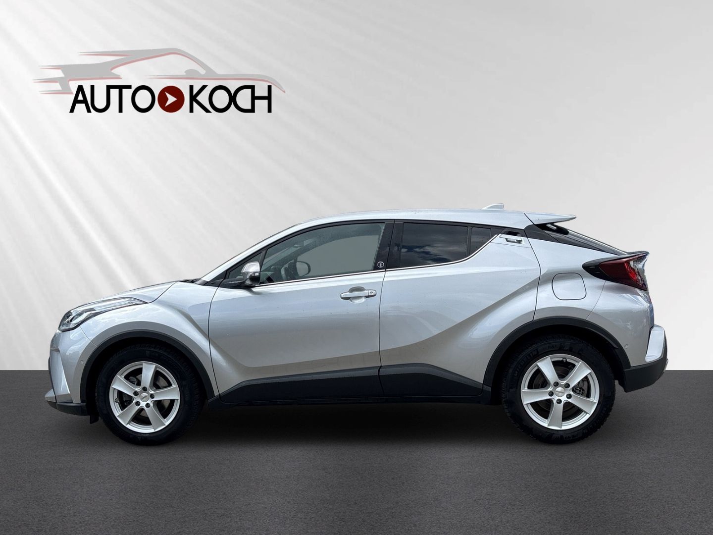 Toyota C-HR Hybrid Team D 2.0 - Samsaru's Car Outlet