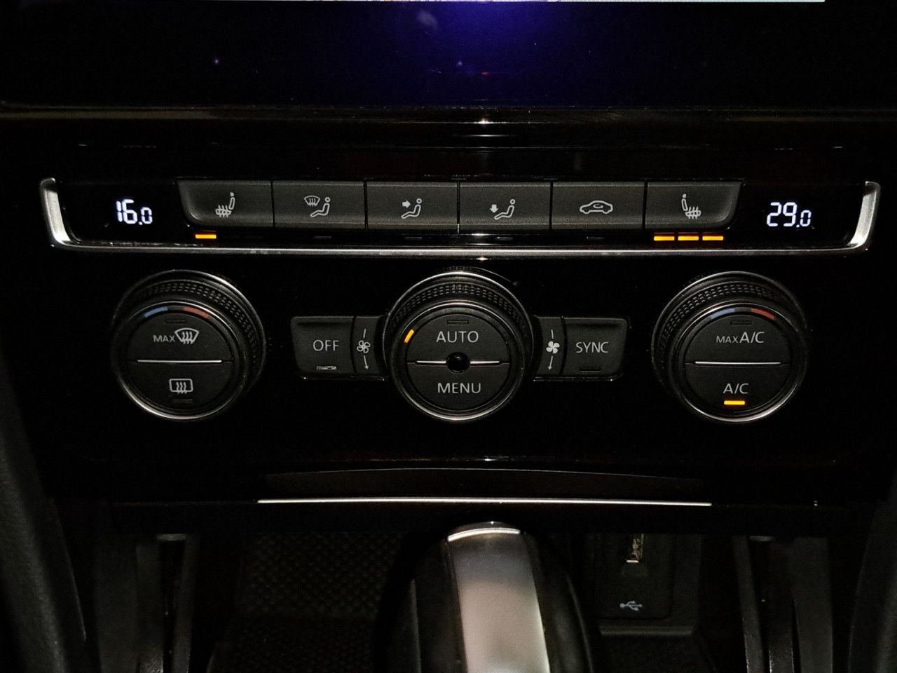 Volkswagen Golf VII Variant 2.0l TDI DSG - Samsaru's Car Outlet
