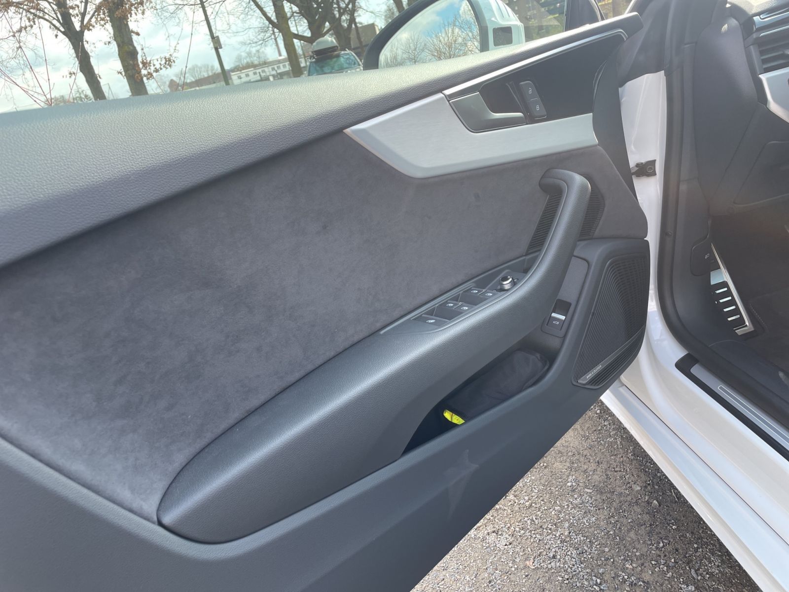 Audi A5 Cabrio S line 40 TFSI qu. Matrix B&O Kam.