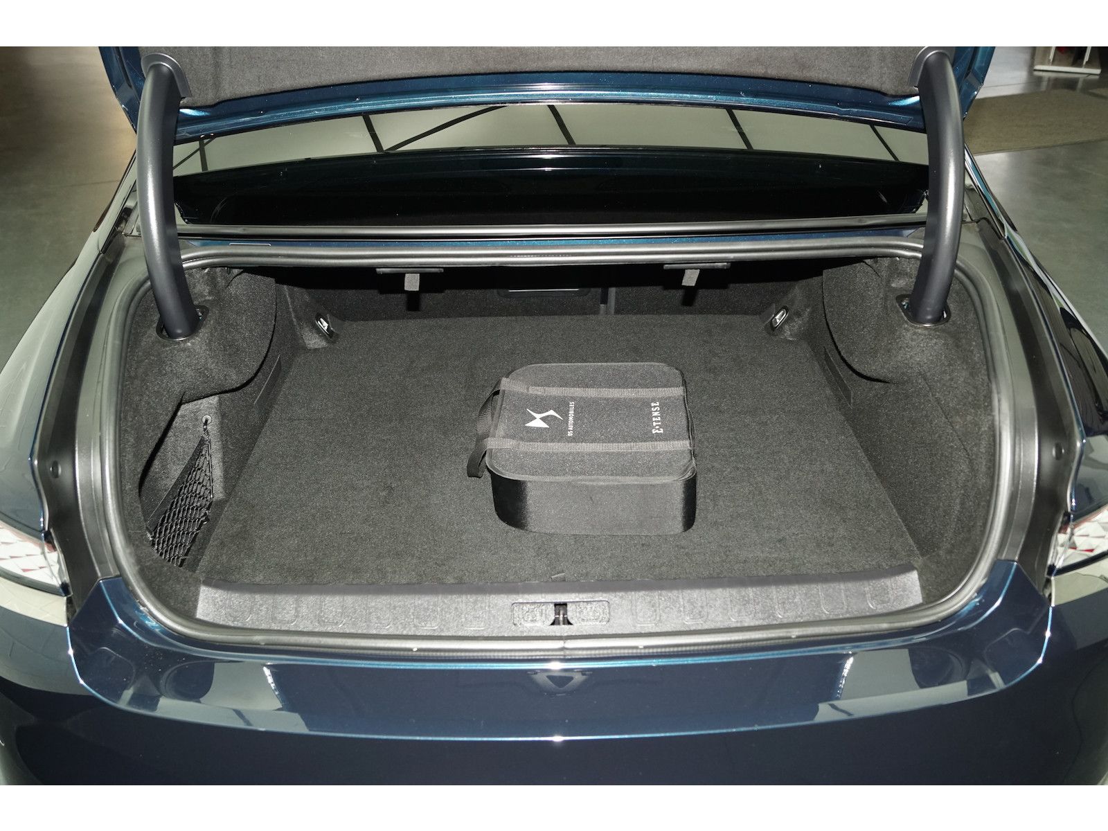 DS Automobiles DS9 E-Tense 225 Performance Line+ Nachtsicht