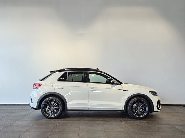 Volkswagen T-Roc R 4M Black - Samsaru's Car Outlet