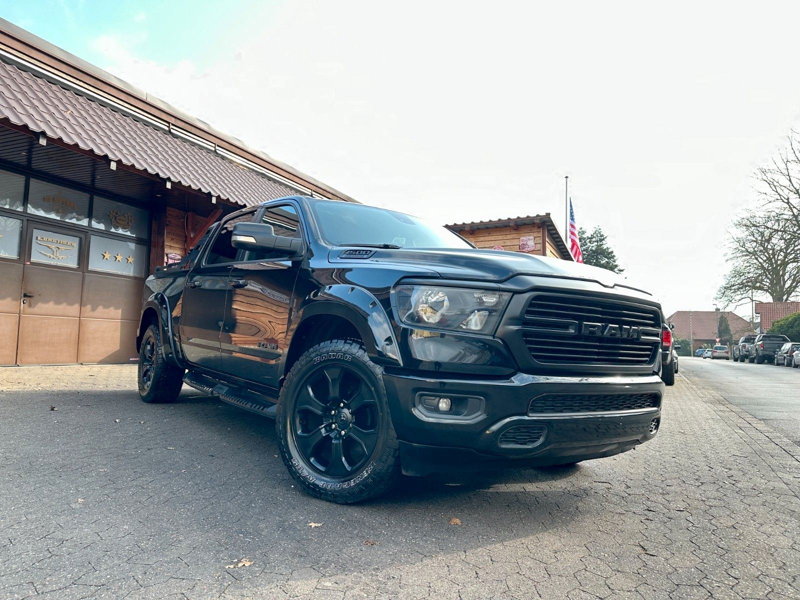 Dodge 1500 V8 5,7L*LPG*4X4*OFF-ROAD*AHK*BÜGEL*GARANTIE