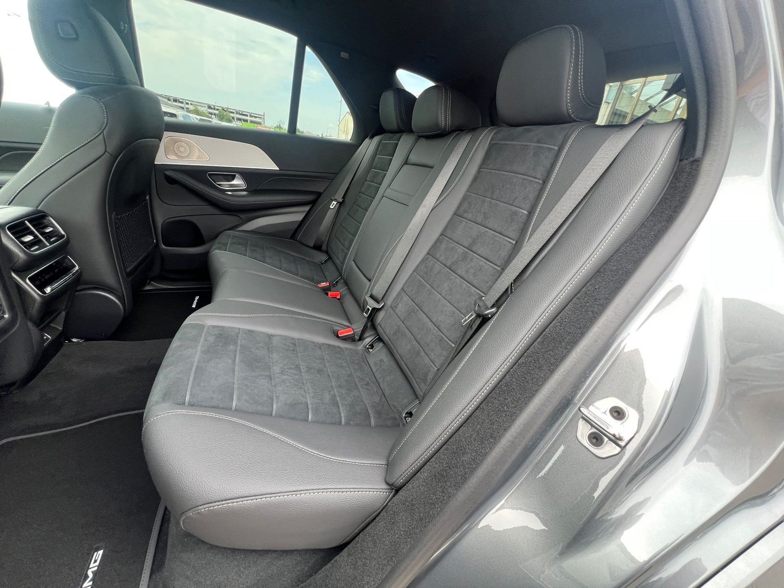 Mercedes-Benz GLE 350 de 4m AMG*Night*AHK*Mbeam*Burmester*360