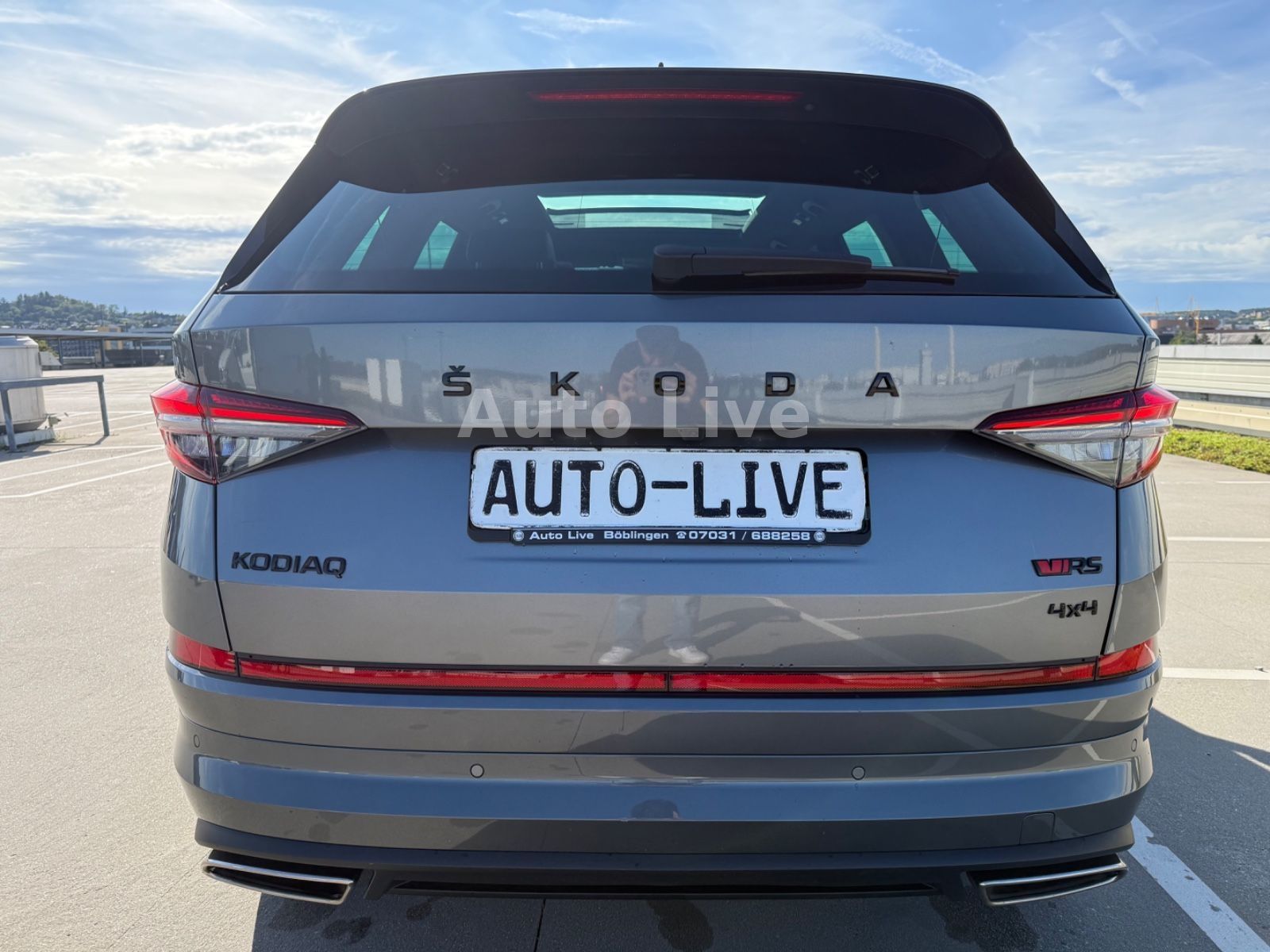 Skoda Kodiaq 2.0 TSI RS 4x4*7-SITZ*PANO*MATRIX*360*AHK