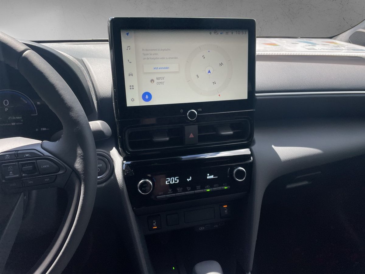 Toyota Yaris Cross 1.5 Hybrid Teamplayer *2xPDC*BLIS*LH