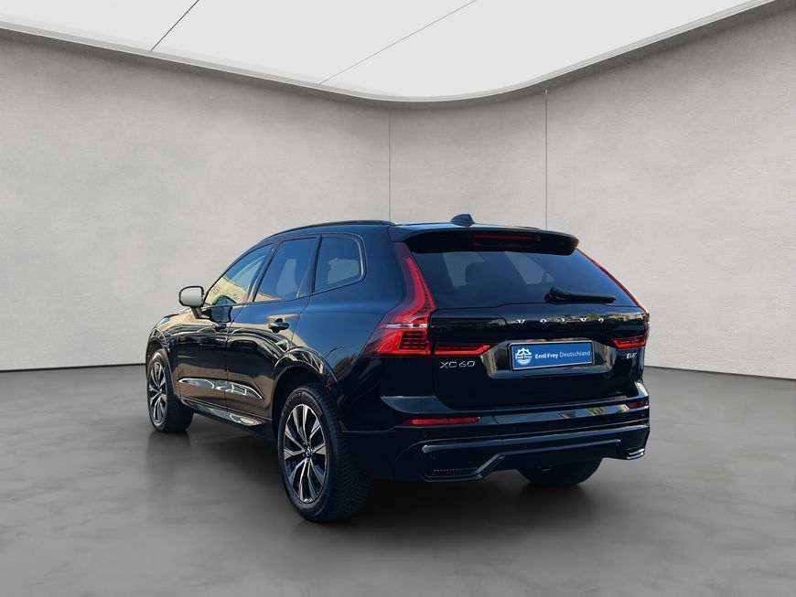 Volvo XC60 B4 D AWD Plus Dark