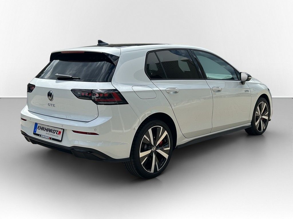 Volkswagen Golf VIII 1.5 eHybrid DSG GTE AHK*PANO*HUD*IQ-LI