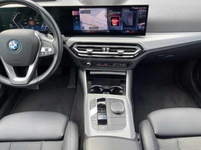 BMW 320 e Touring - Samsaru's Car Outlet