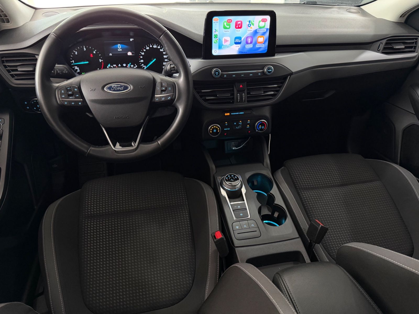 Ford Focus Turnier C&C*AUTOMATIK*ACC*KAMERA*LED*AHK*