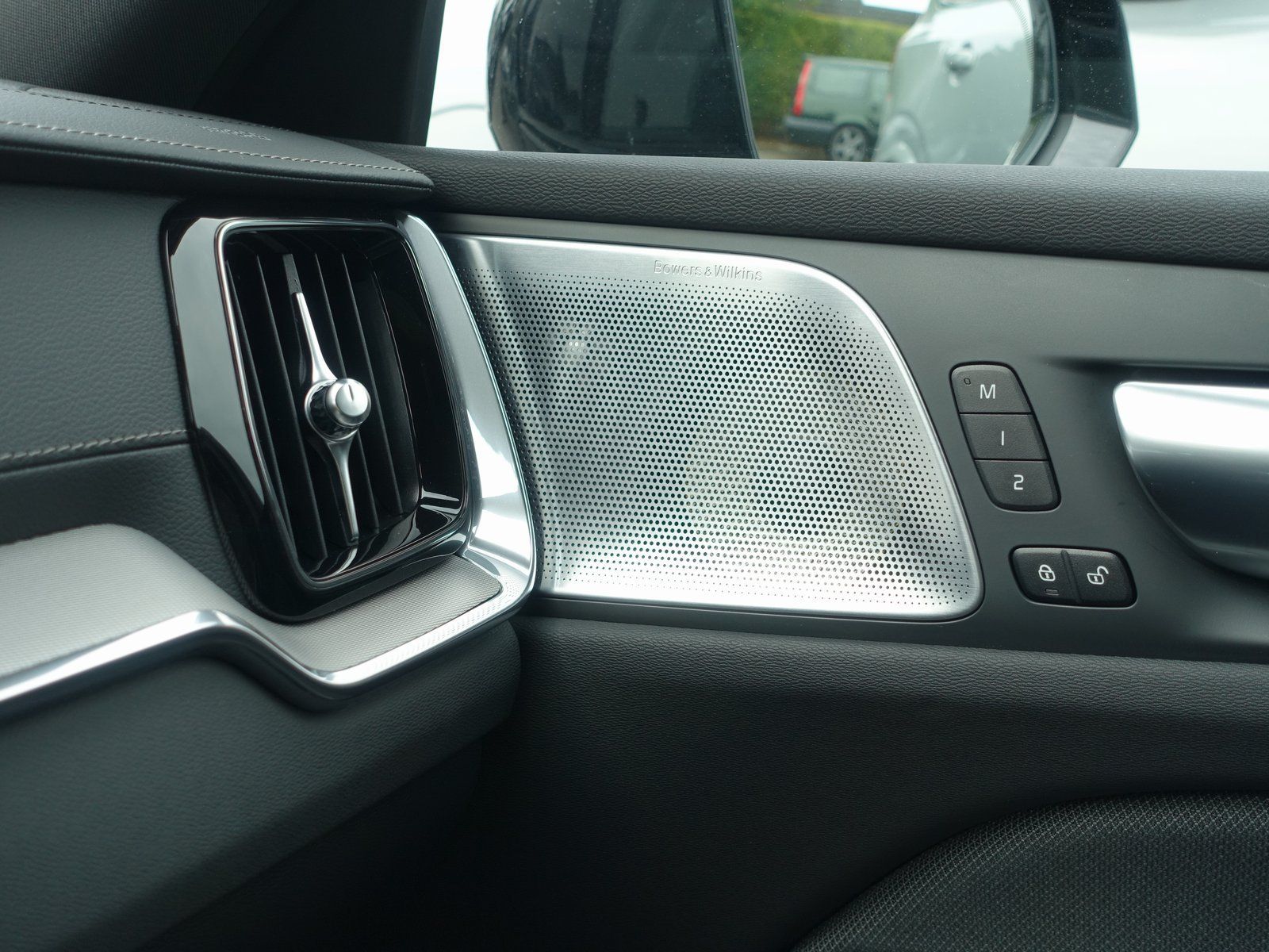 Volvo S60 Recharge Ultimate T8 AWD Leasing ab € 349,-
