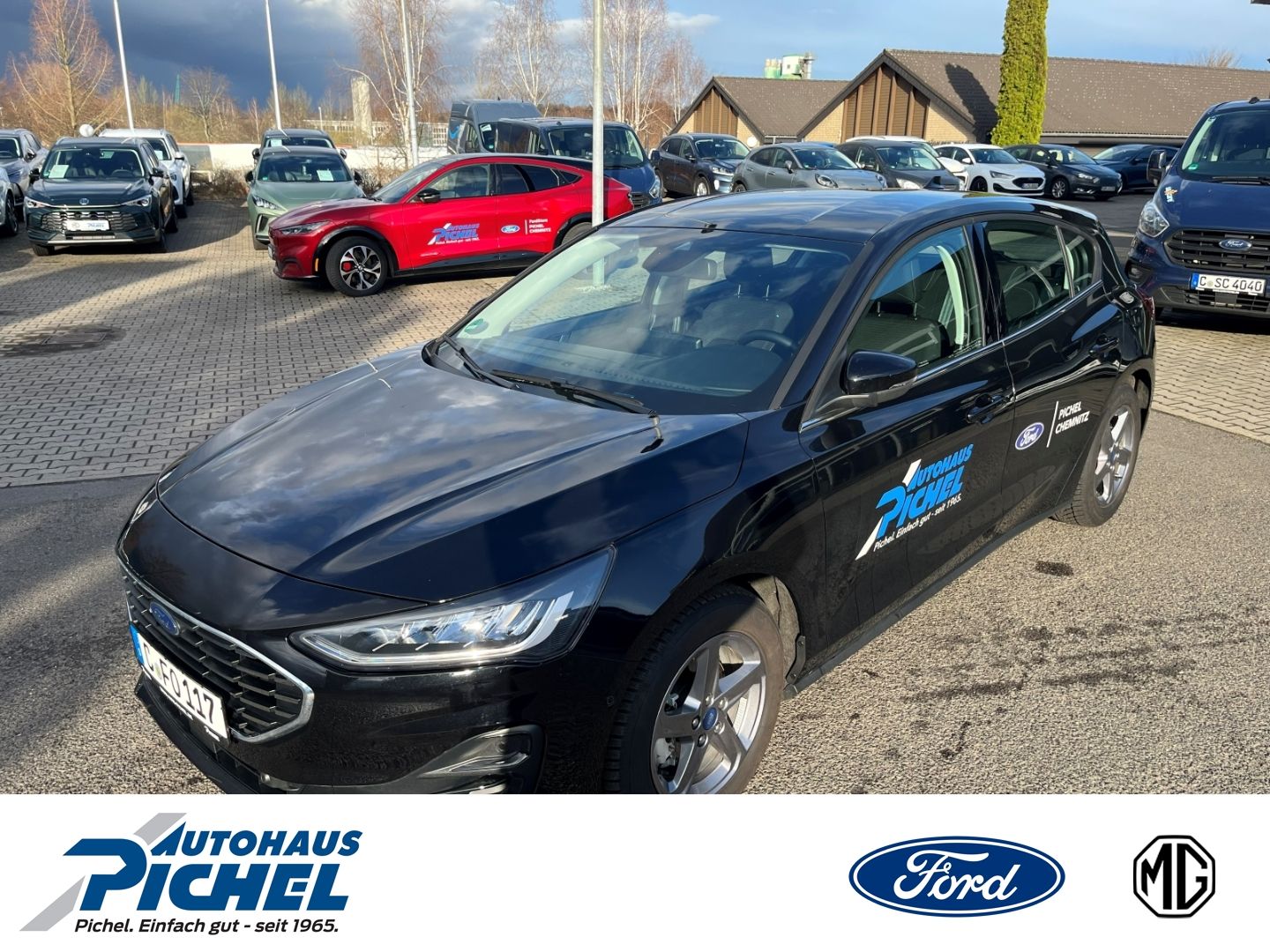 Ford Focus Titanium Editio LED ACC Apple CarPlay Andr
