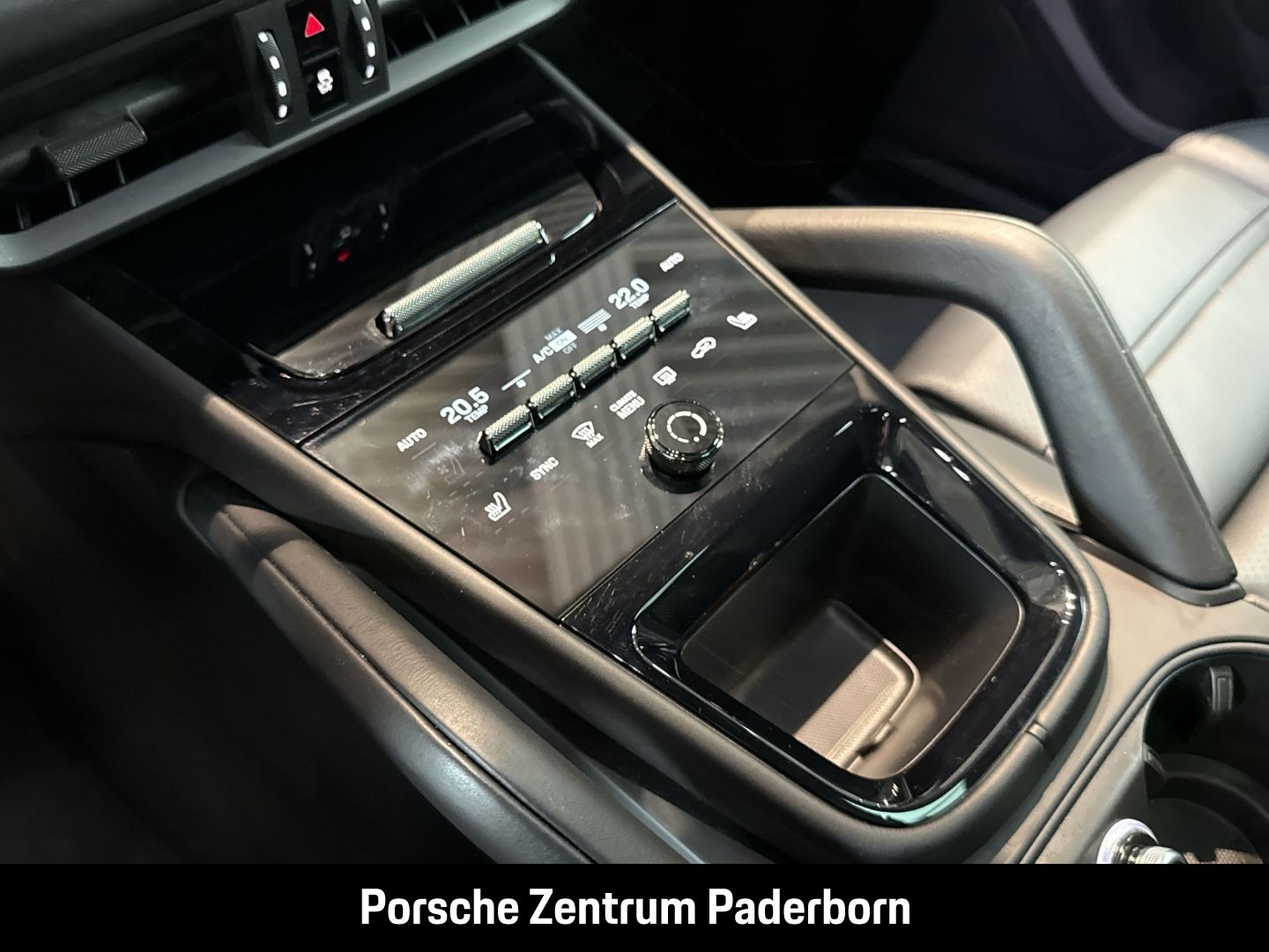 Porsche Cayenne S E-Hybrid Sportabgasanlage Panoramadach