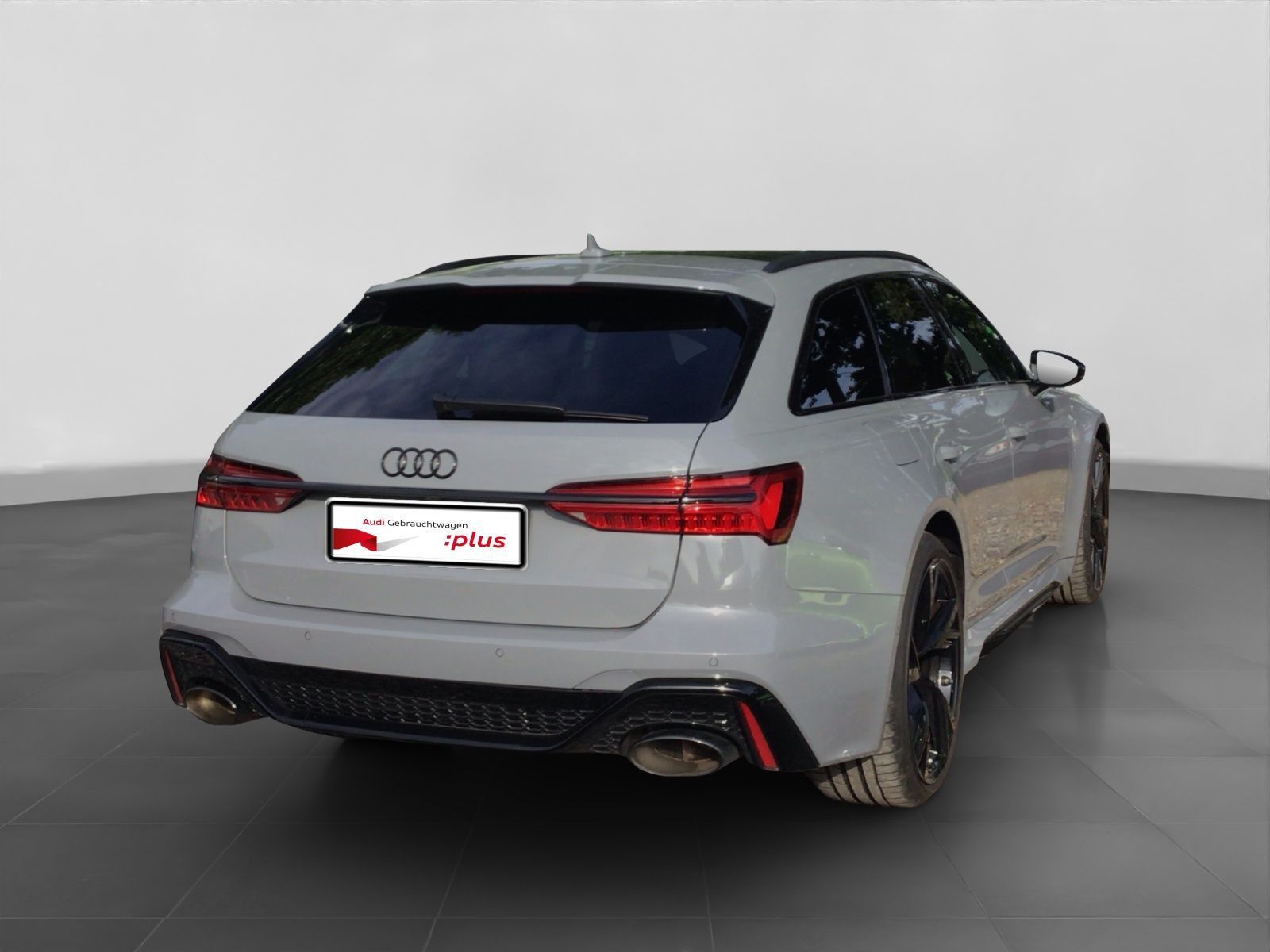 Audi RS6 Avant LM22 PANO RAUTENSTEPP