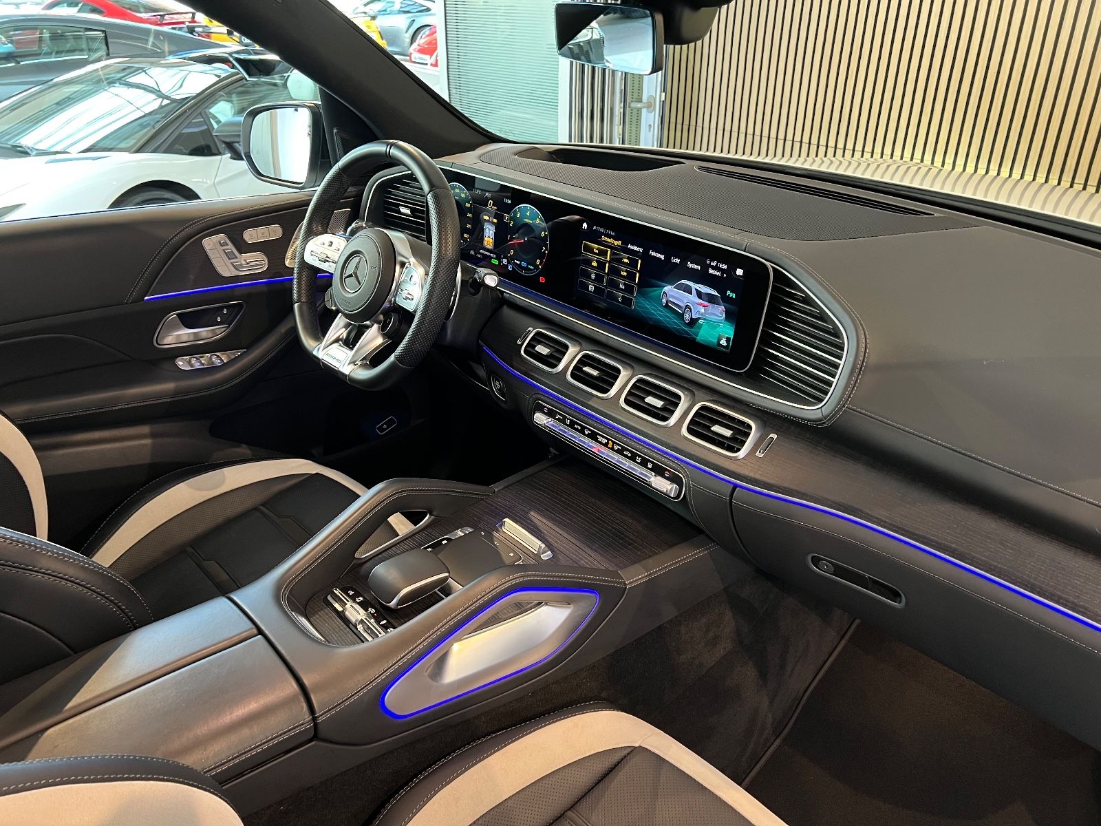 Mercedes-Benz GLE 63s AMG *PANO/MASSAGE/AHK/HUD/NIGHT/FULL/VAT