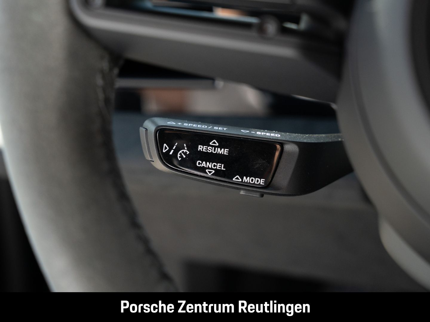Porsche Taycan GTS BOSE 21-Zoll Luftfederung LED-Matrix