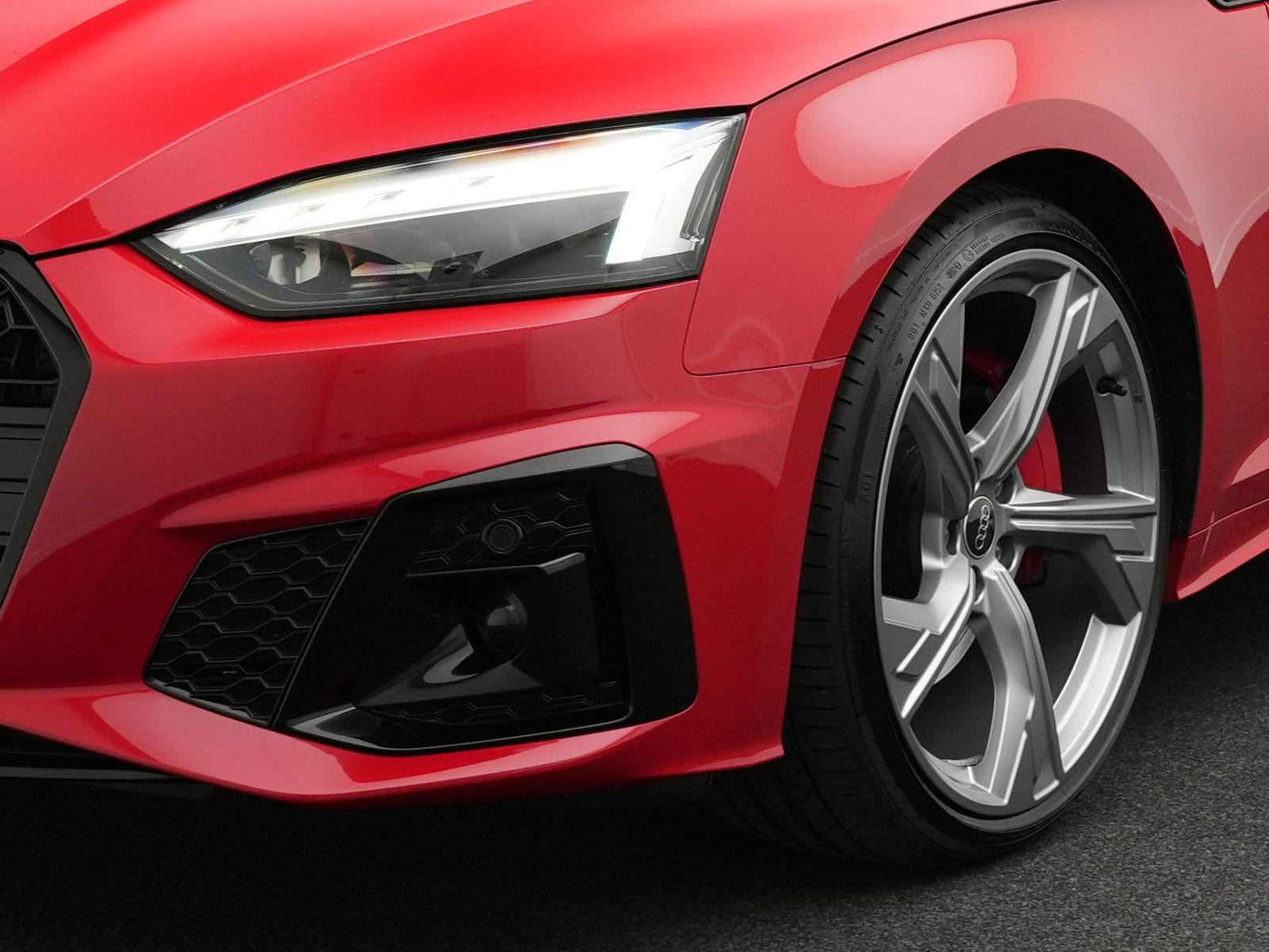 Audi A5 Sportback 2x S line 45 TFSI *Black*AHK*8-fach