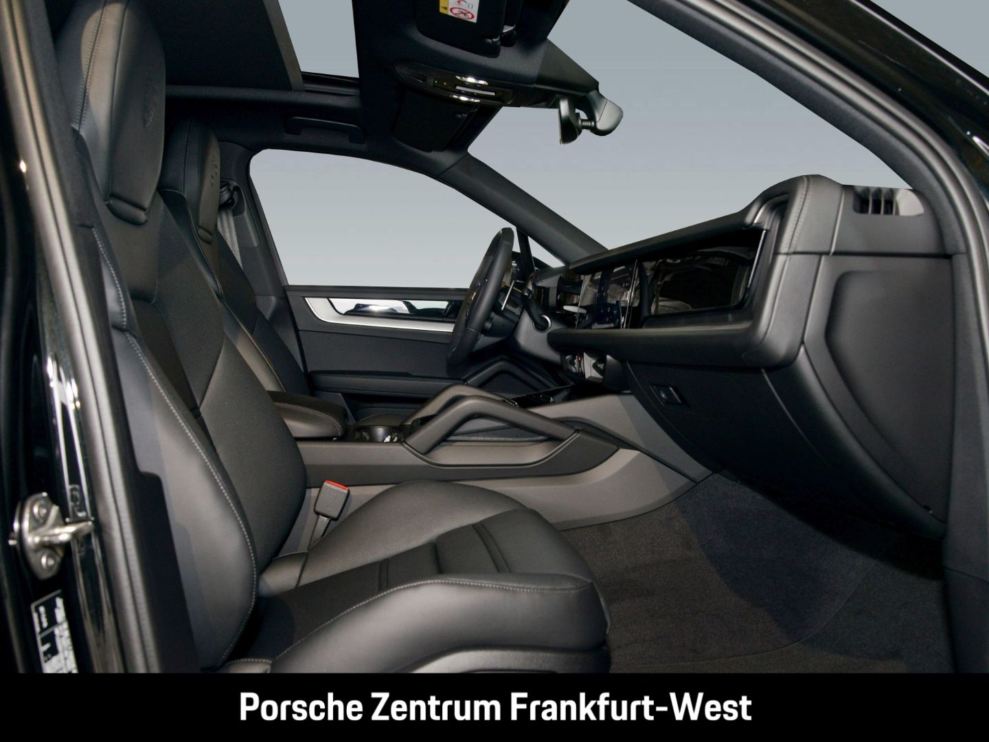 Porsche Cayenne E-Hybrid BOSE Sportabgasanlage Panorama