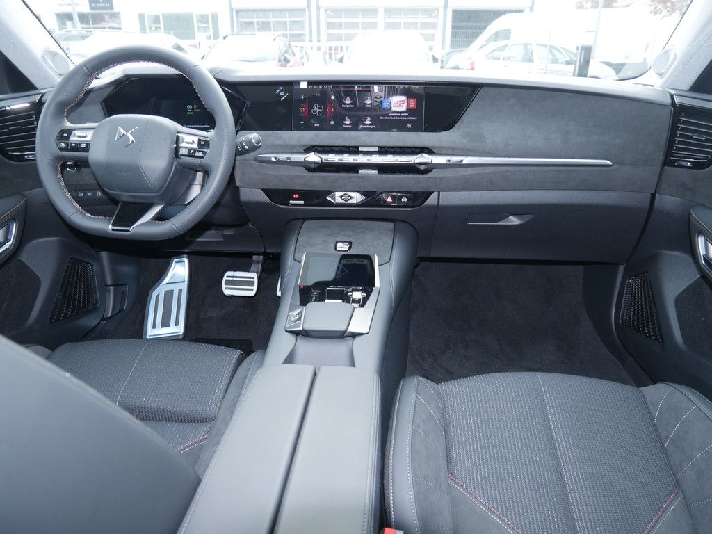 DS Automobiles DS 4 E-TENSE 225 Performance Line + NAVI LED ACC