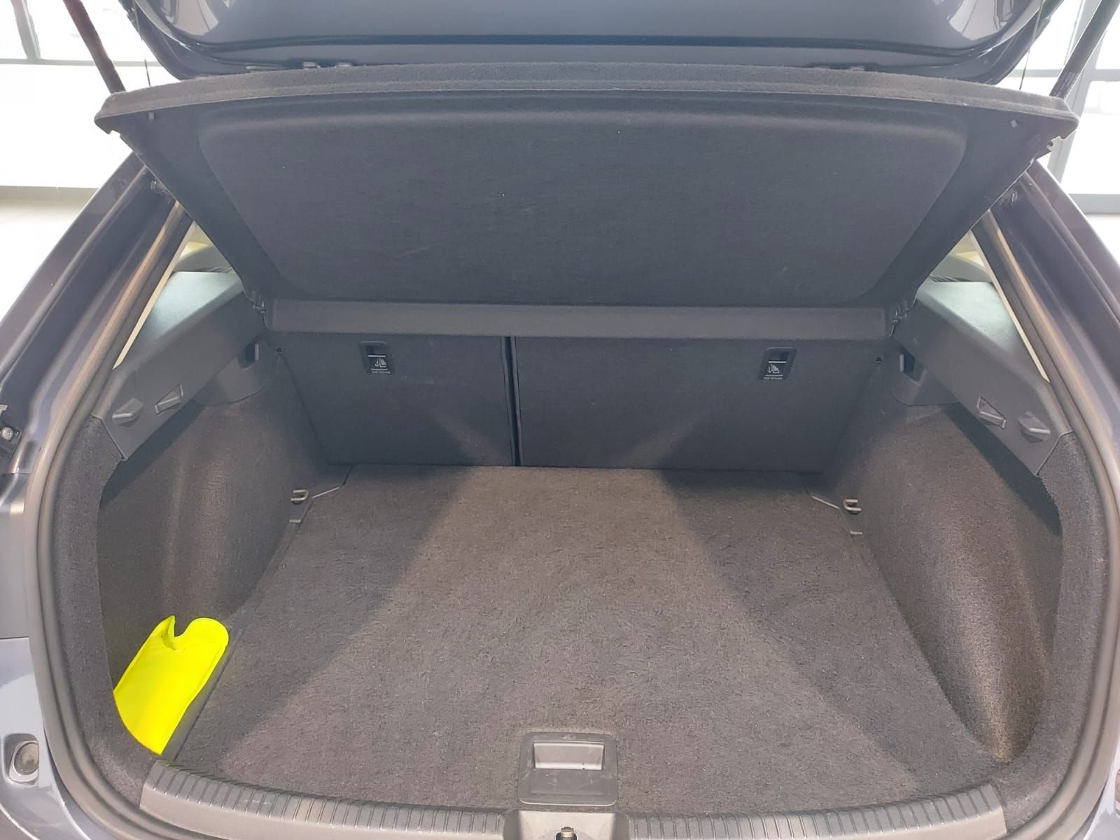 Volkswagen Taigo 1.0 TSI Style - Samsaru's Car Outlet