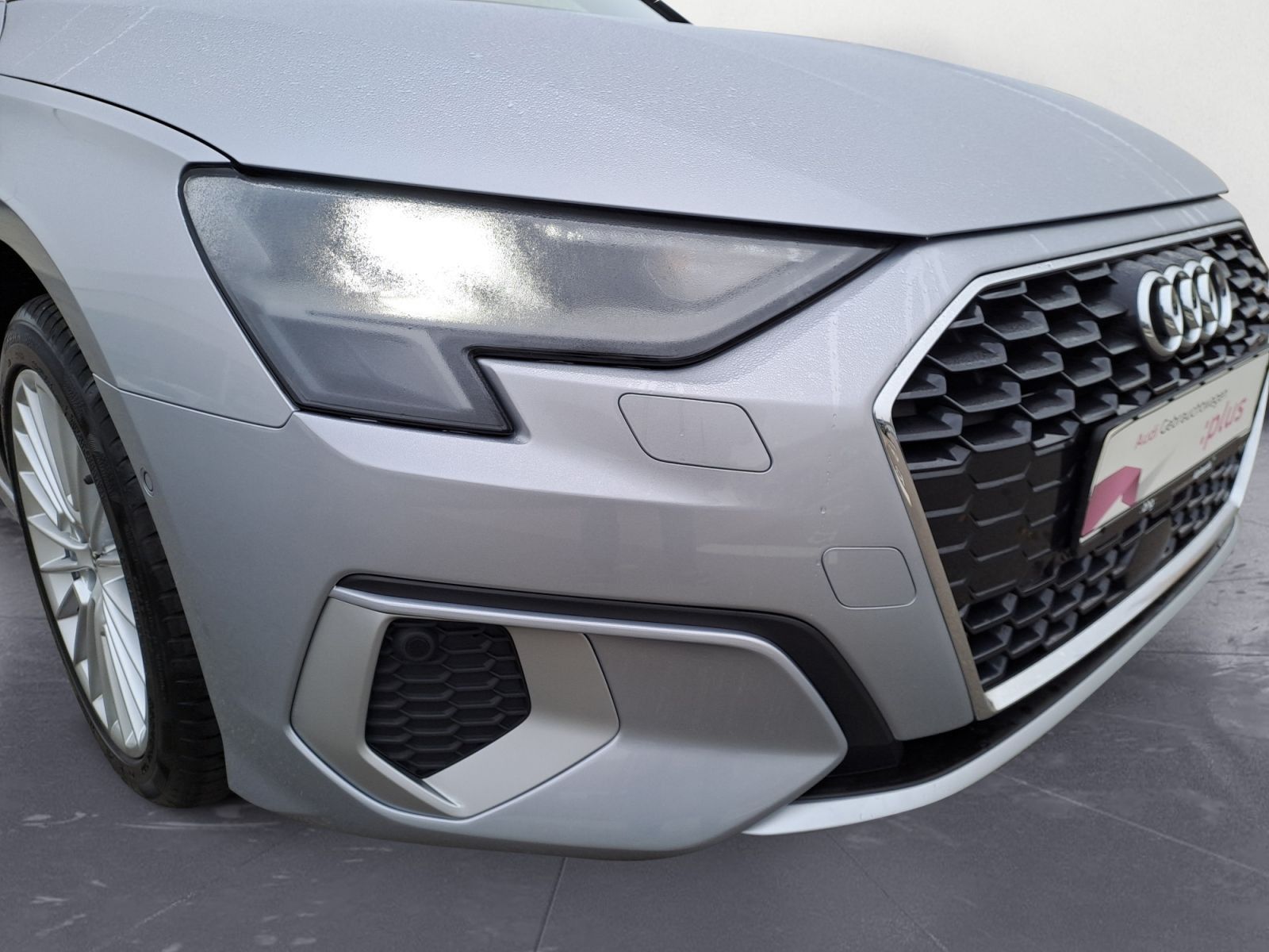 Audi A3 Limousine 35 TFSI S-tronic advanced Parkassis