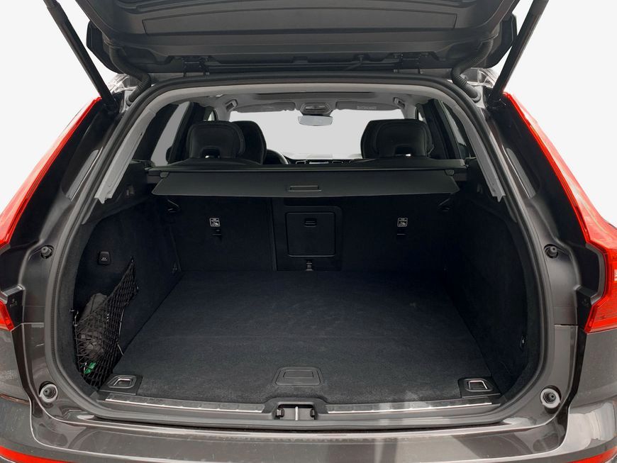 Volvo XC60 T6 AWD Plug-in Hybrid Plus Dark