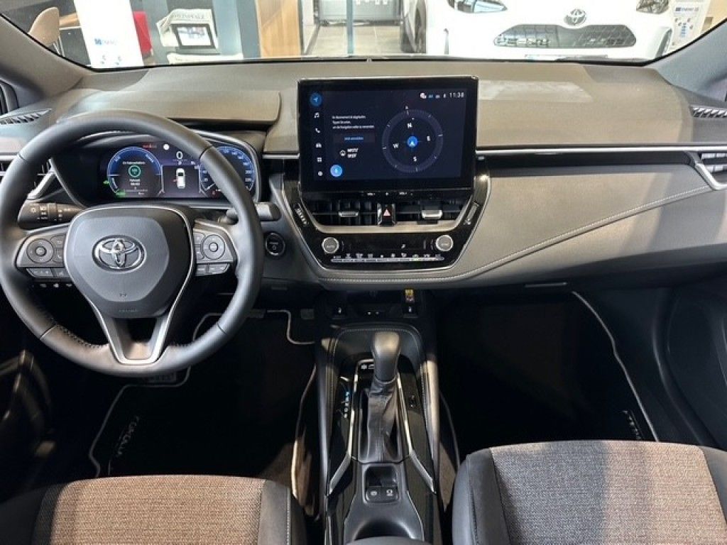 Toyota Corolla 1.8 Hybrid Touring Sports Teamplayer (ZE