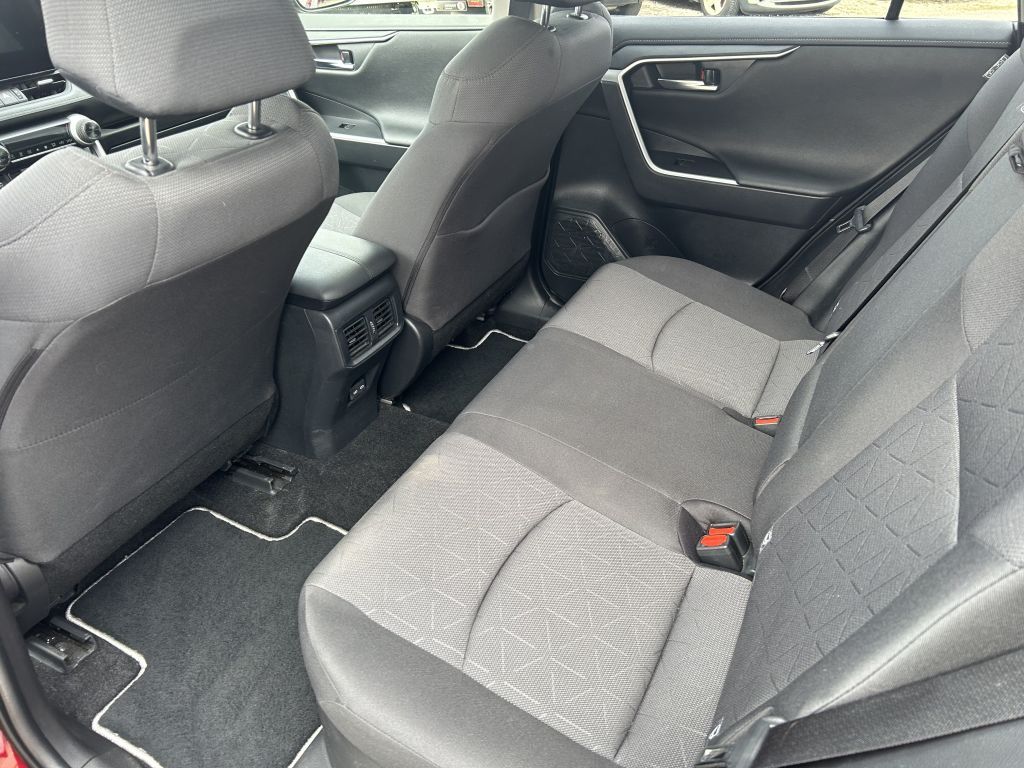 Toyota RAV 4 2.5 4x2 Hybrid - Samsaru's Car Outlet
