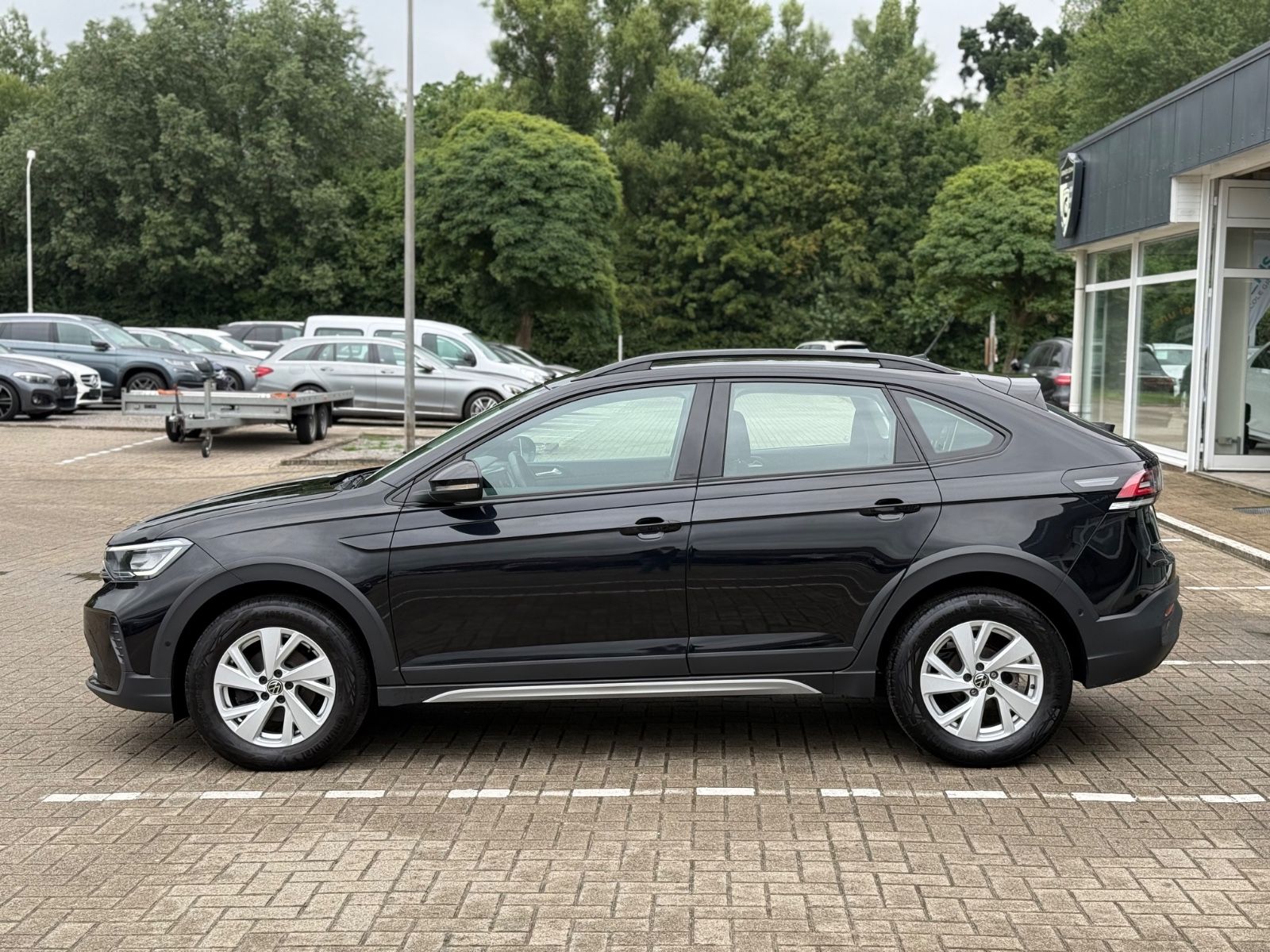 Volkswagen Taigo Life 1.0 DSG - Samsaru's Car Outlet