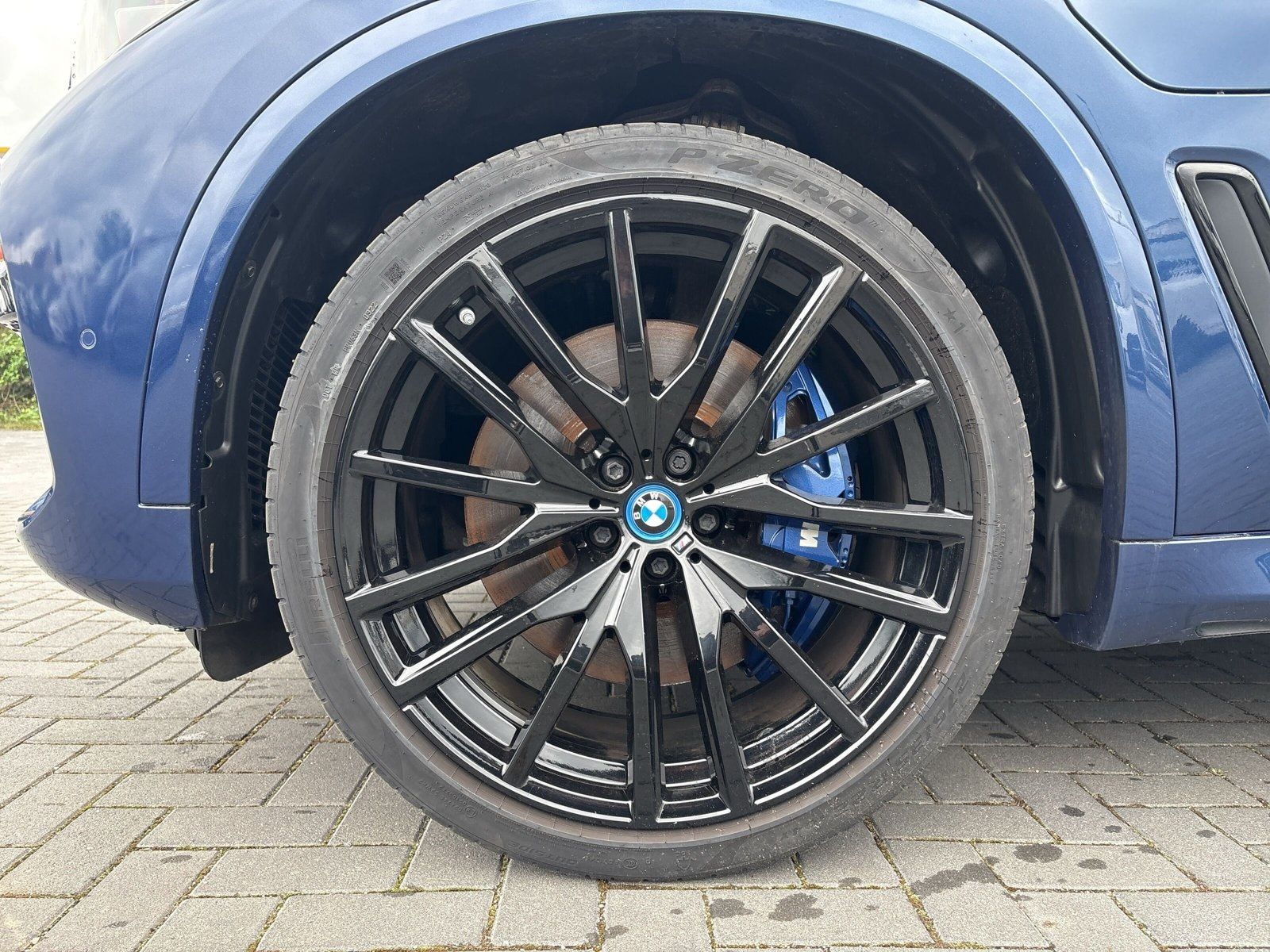 BMW X5 xDrive45e M Sport 22" AHK Massage Sitzbelüftu