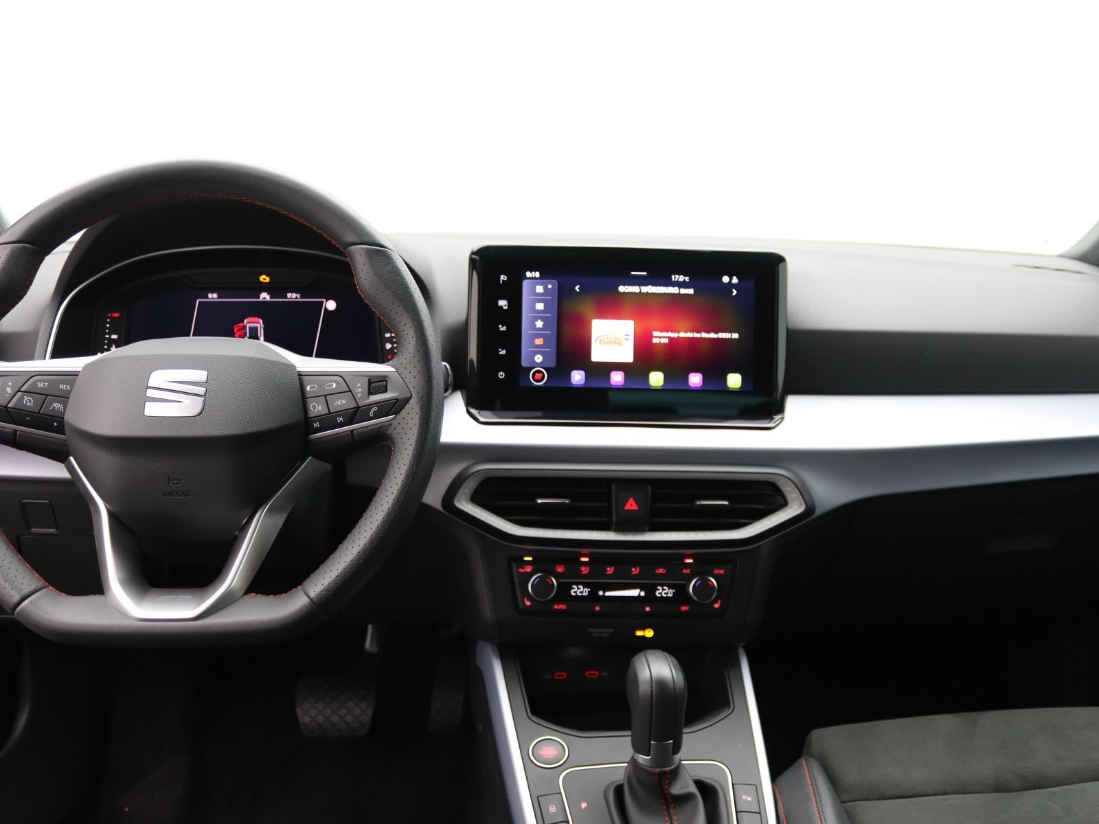 Seat Arona FR 1.5 TSI DSG / Navi, FullLink, AHK, LED