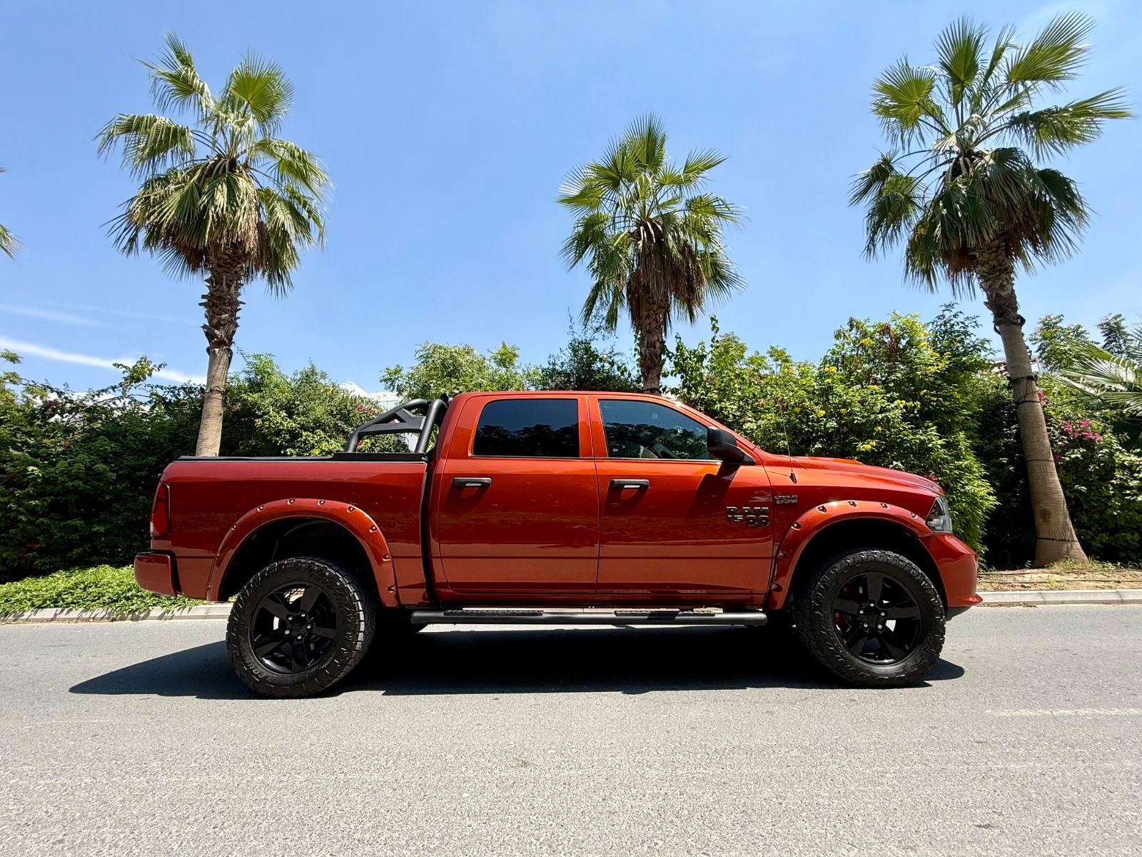 Dodge LPG*V8*4X4*SPORT*AHK*ROLLBAR*OFFROAD*LIFT*GARANT