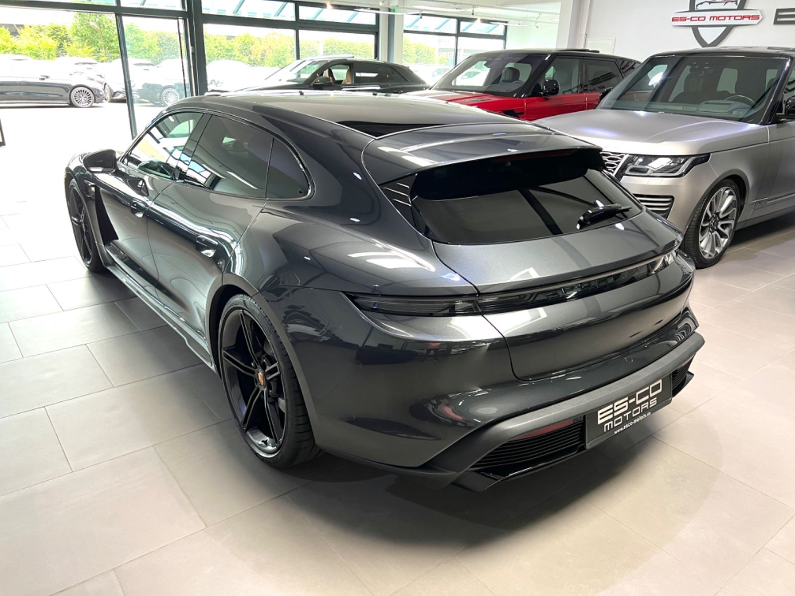 Porsche TAYCAN GTS SPORT TURISMO PANO BOSE® 360°CAM 21"