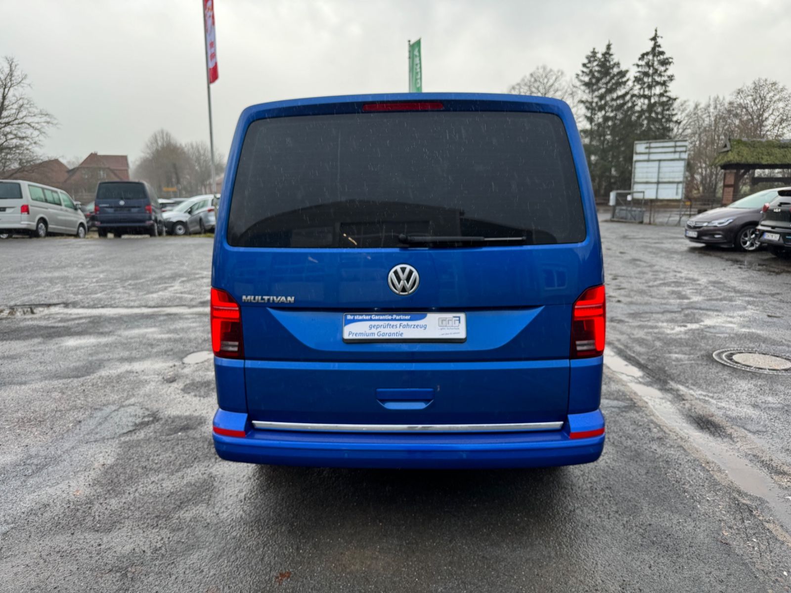 Volkswagen T6 Multivan - Samsaru's Car Outlet