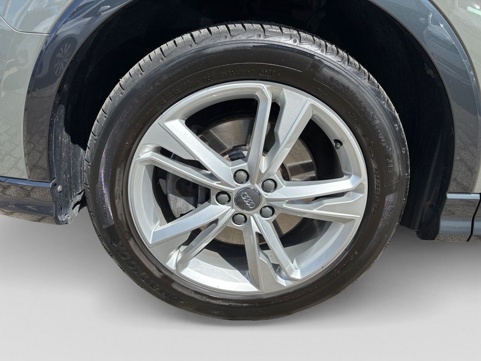 Audi Q3 Sportback 45TFSI qu S-line - Samsaru's Car Outlet