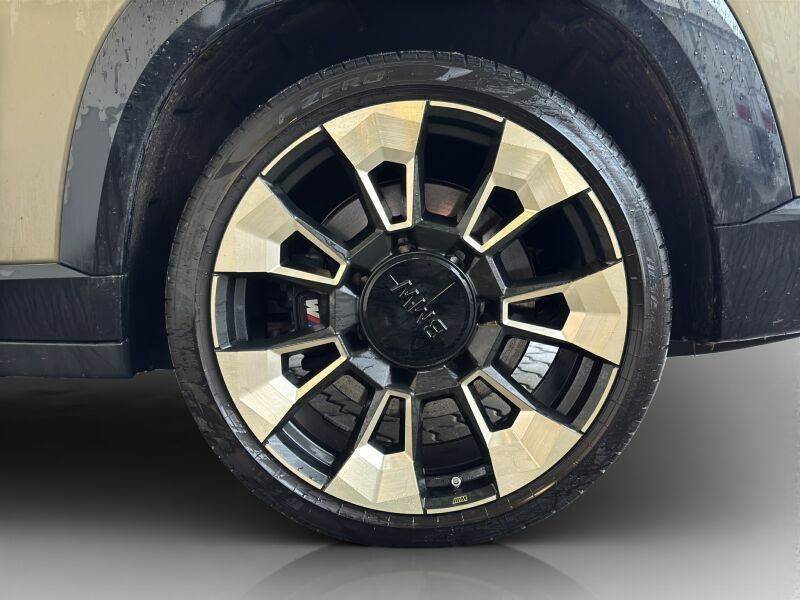 BMW XM Navi.LED.B&W.ACC.360°.Massage.Gestik.AHK.SoCl