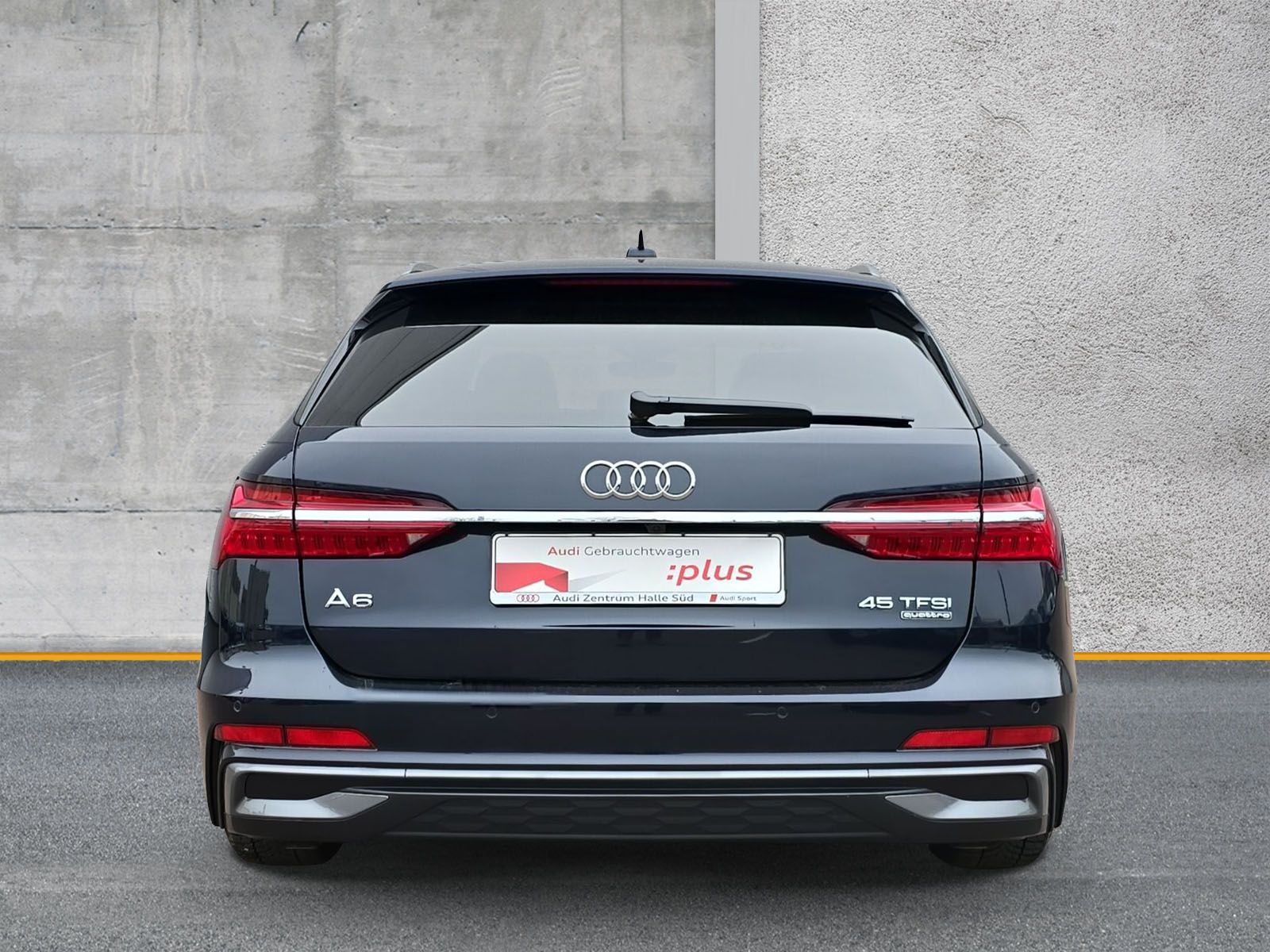 Audi A6 Avant 45 TFSI qu S line - Samsaru's Car Outlet