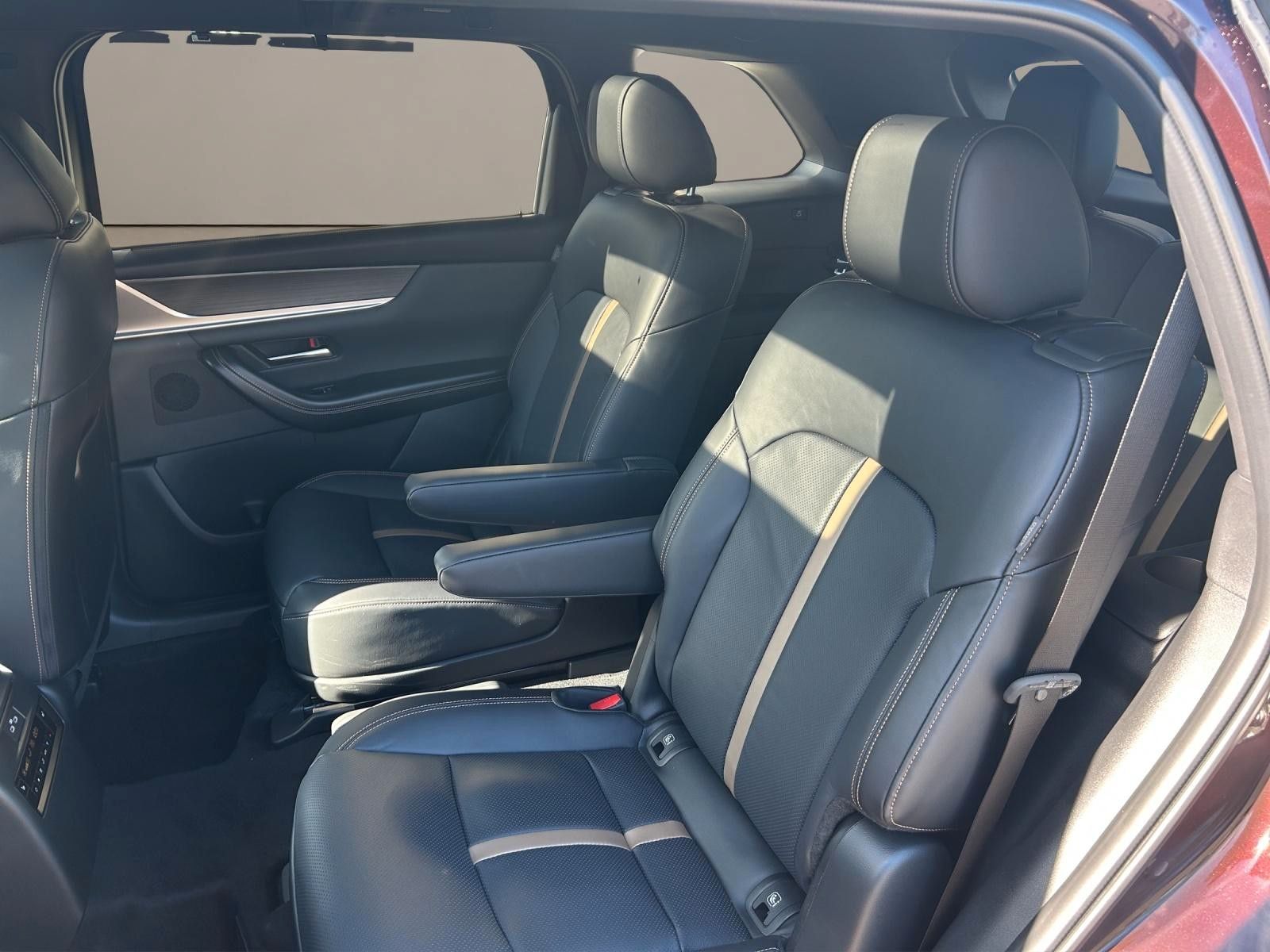 Mazda CX-80 e-SKYACTIV-PHEV HOMURA-PLUS 6 SITZE