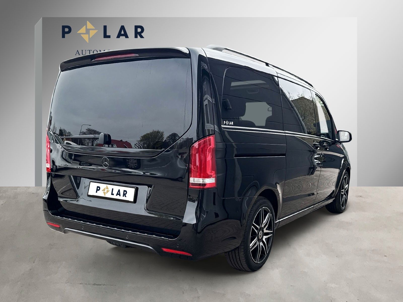 Mercedes-Benz V 250 AMG-Line - Samsaru's Car Outlet