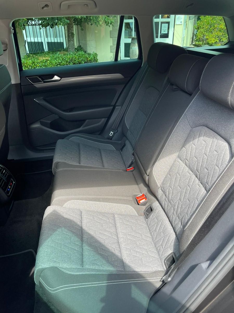 Volkswagen Passat Business - Samsaru's Car Outlet