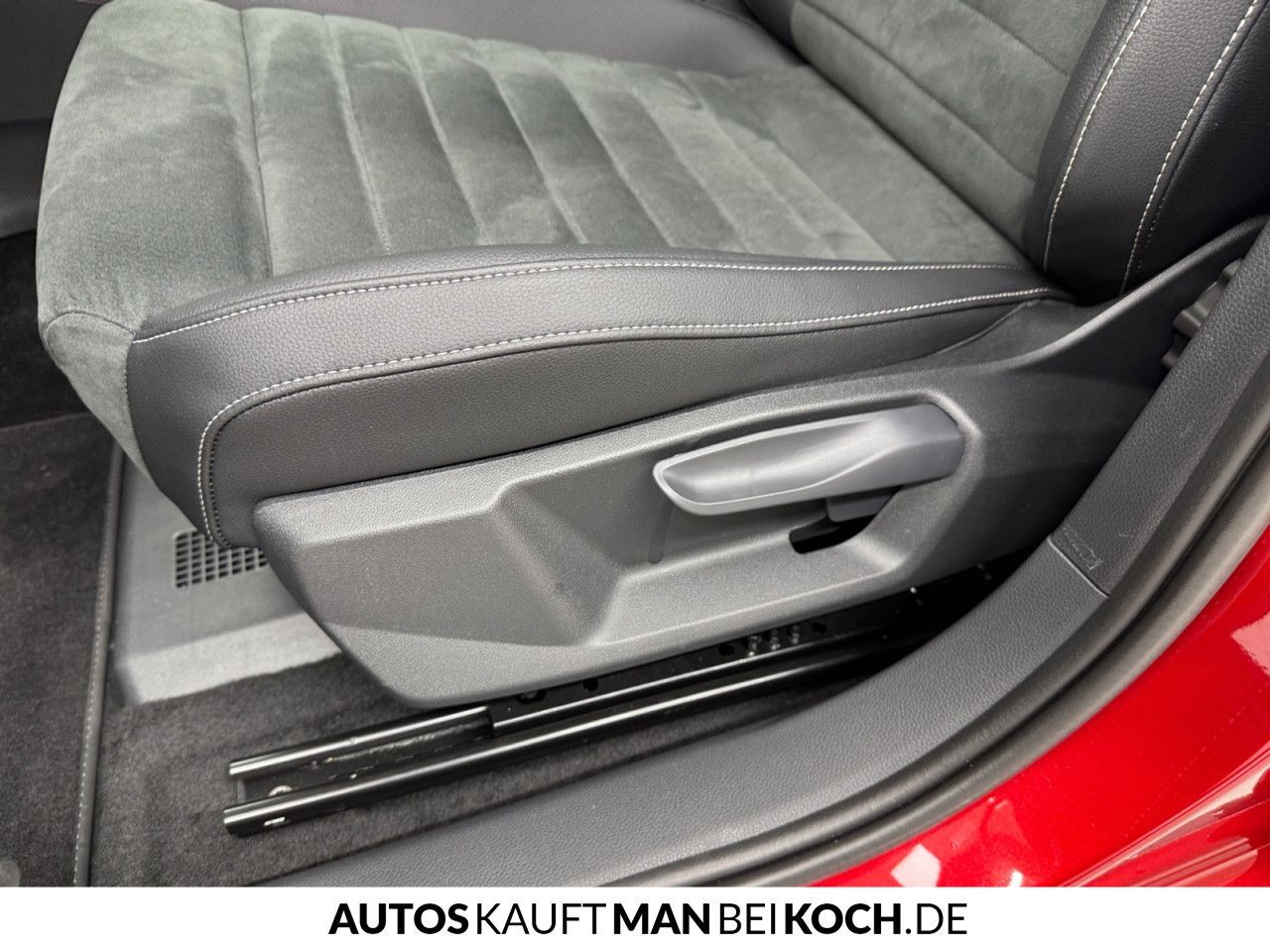 Seat Arona 1.0 TSI DSG Road Ed SOUND NAVI PDC V+H AHK